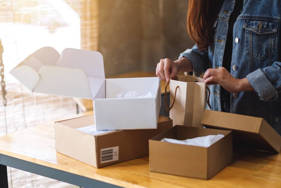 Cajas de cartón para envíos: qué características garantizan mayor protección